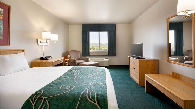 Travelodge Milford Room