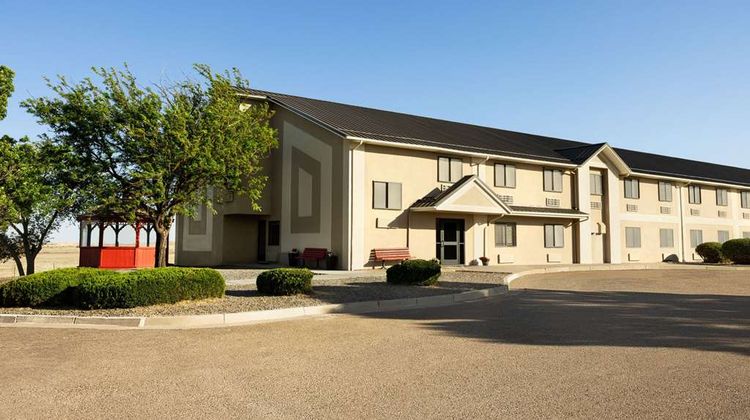 Travelodge Vaughn Exterior