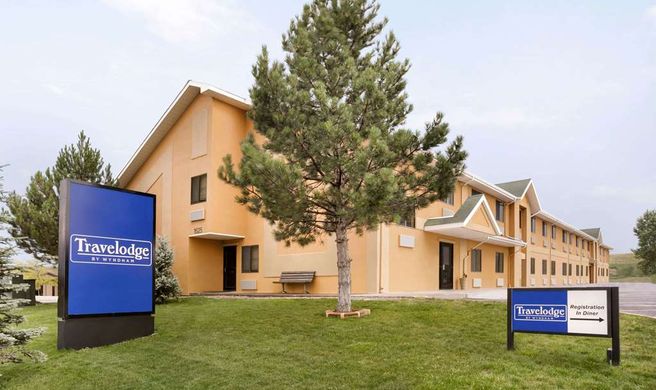 Travelodge Cheyenne Exterior