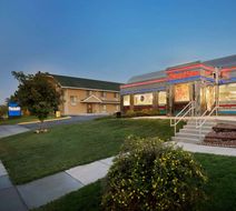 Travelodge Cheyenne Exterior
