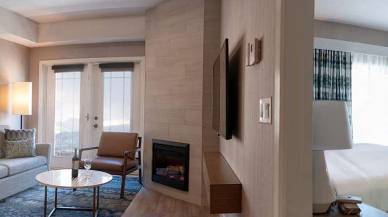<b>Spirit Ridge Suite</b>. Images powered by <a href="https://iceportal.shijigroup.com/" title="IcePortal" target="_blank">IcePortal</a>.