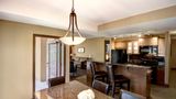 <b>Spirit Ridge Suite</b>. Images powered by <a href="https://iceportal.shijigroup.com/" title="IcePortal" target="_blank">IcePortal</a>.