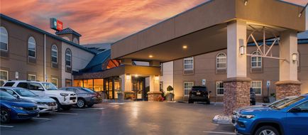 SureStay Plus Hotel by Best Western Exterior