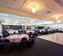 All Seasons Bendigo Room