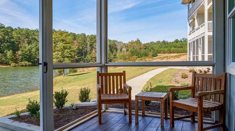 <b>Foxhall Resort & Sporting Club Suite</b>. Images powered by <a href="https://iceportal.shijigroup.com/" title="IcePortal" target="_blank">IcePortal</a>.
