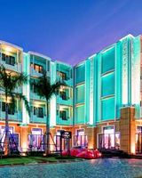 Wave Hotel