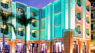 Wave Hotel