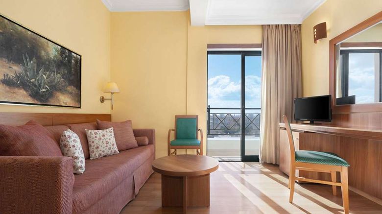 <b>Ramada Athens Attica Riviera Suite</b>. Images powered by <a href="https://iceportal.shijigroup.com/" title="IcePortal" target="_blank">IcePortal</a>.