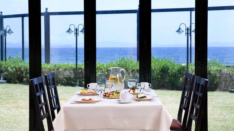 <b>Ramada Athens Attica Riviera Restaurant</b>. Images powered by <a href="https://iceportal.shijigroup.com/" title="IcePortal" target="_blank">IcePortal</a>.