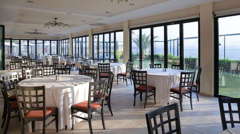 <b>Ramada Athens Attica Riviera Restaurant</b>. Images powered by <a href="https://iceportal.shijigroup.com/" title="IcePortal" target="_blank">IcePortal</a>.