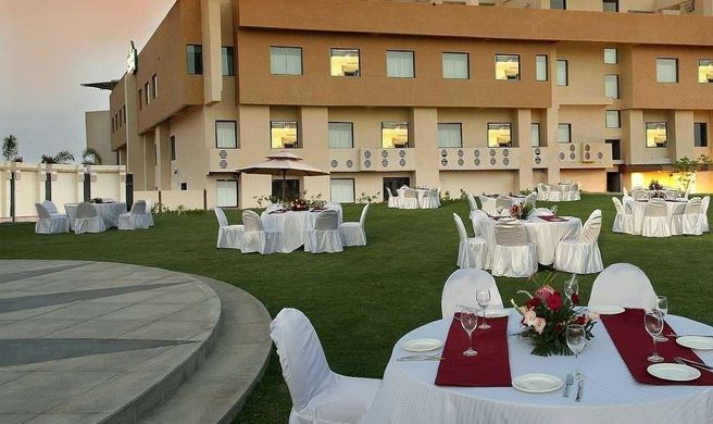 Ramada Ajmer Exterior