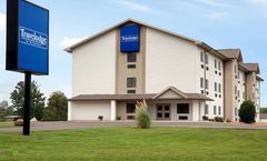 Travelodge Livonia