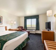 Travelodge Sharon Springs Room