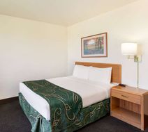 Travelodge Sharon Springs Room