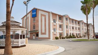 Travelodge by Wyndham Yermo