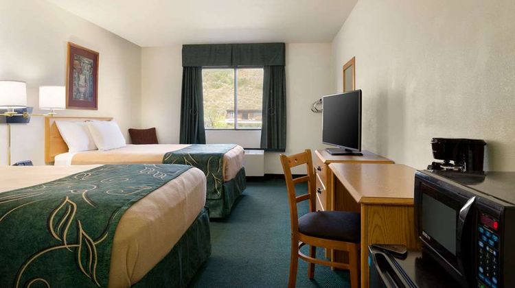Travelodge Yampa Room