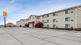 Super 8 by Wyndham Lincoln North Exterior