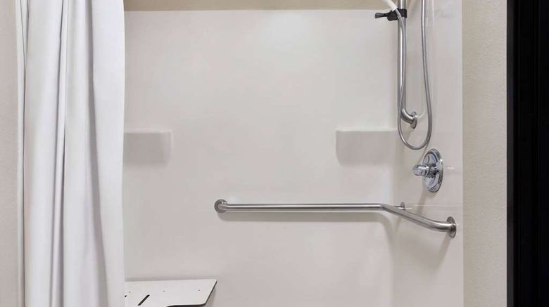 <b>Travelodge by Wyndham McAlester Room</b>. Images powered by <a href="https://iceportal.shijigroup.com/" title="IcePortal" target="_blank">IcePortal</a>.