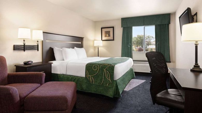 <b>Travelodge by Wyndham McAlester Room</b>. Images powered by <a href="https://iceportal.shijigroup.com/" title="IcePortal" target="_blank">IcePortal</a>.