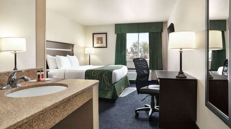 <b>Travelodge by Wyndham McAlester Room</b>. Images powered by <a href="https://iceportal.shijigroup.com/" title="IcePortal" target="_blank">IcePortal</a>.