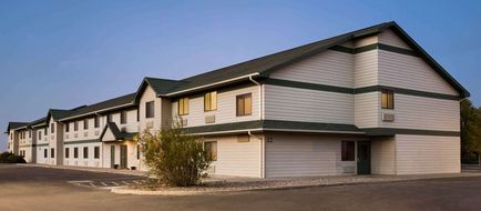 Travelodge Pecos Exterior