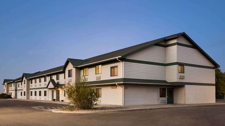 Travelodge Pecos Exterior