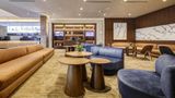 Wyndham Santiago Aeropuerto Lobby