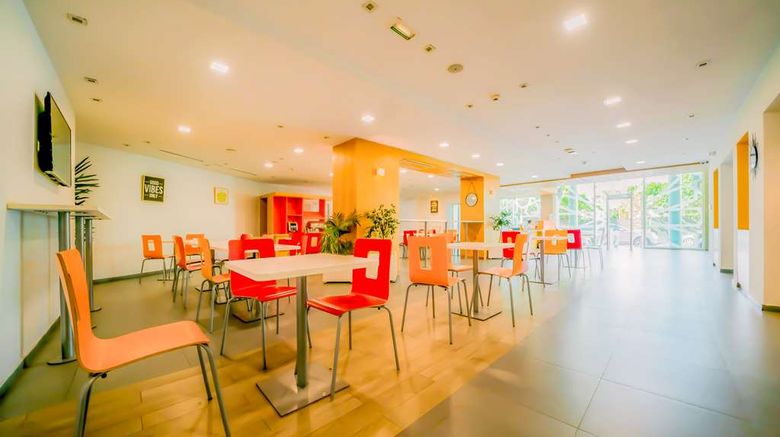 <b>Premiere Classe Casablanca Centre Ville Restaurant</b>. Images powered by <a href="https://iceportal.shijigroup.com/" title="IcePortal" target="_blank">IcePortal</a>.