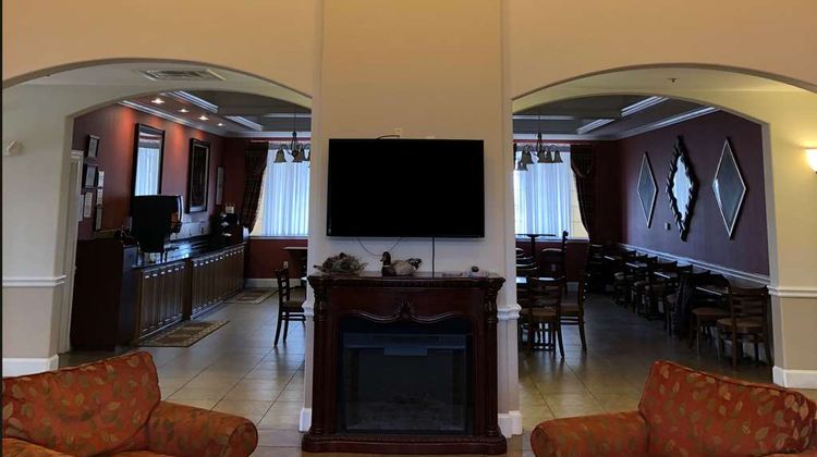 Americas Best Value Inn & Suites Lobby