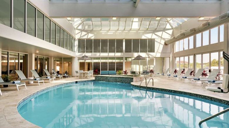 <b>DoubleTree Ocean City Oceanfront Pool</b>. Images powered by <a href="https://iceportal.shijigroup.com/" title="IcePortal" target="_blank">IcePortal</a>.
