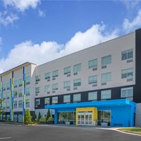 Tru by Hilton Auburn