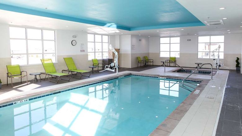 <b>Hampton Inn & Suites Lafayette Pool</b>. Images powered by <a href="https://iceportal.shijigroup.com/" title="IcePortal" target="_blank">IcePortal</a>.