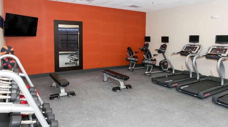 <b>Hampton Inn & Suites Lafayette Health</b>. Images powered by <a href="https://iceportal.shijigroup.com/" title="IcePortal" target="_blank">IcePortal</a>.