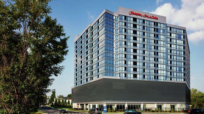 <b>Hampton Inn & Suites Teaneck/Glenpointe Exterior</b>. Images powered by <a href="https://iceportal.shijigroup.com/" title="IcePortal" target="_blank">IcePortal</a>.