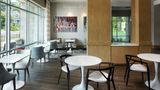 Hampton Inn & Suites Teaneck/Glenpointe Restaurant