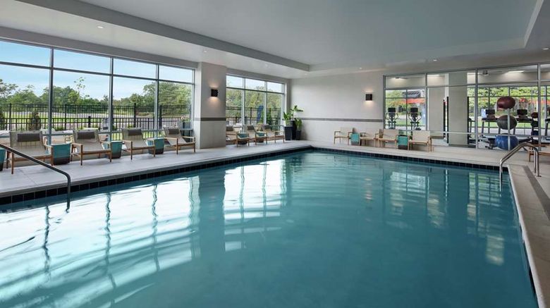 <b>Homewood Suites by Hilton Glenpointe Pool</b>. Images powered by <a href="https://iceportal.shijigroup.com/" title="IcePortal" target="_blank">IcePortal</a>.