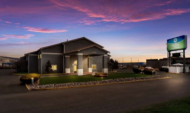 SureStay by Best Western Grants Exterior