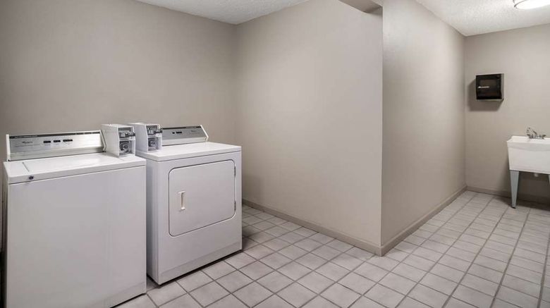 <b>SureStay by Best Western Grants Other</b>. Images powered by <a href="https://iceportal.shijigroup.com/" title="IcePortal" target="_blank">IcePortal</a>.