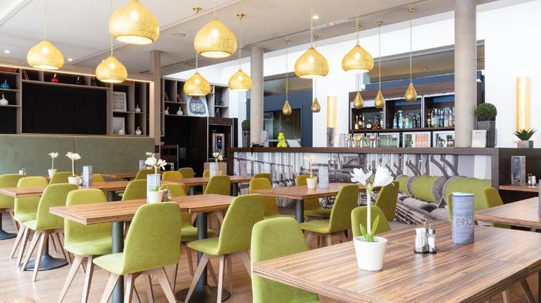 <b>Hotel & Aparthotel Alize Mouscron Restaurant</b>. Images powered by <a href="https://iceportal.shijigroup.com/" title="IcePortal" target="_blank">IcePortal</a>.