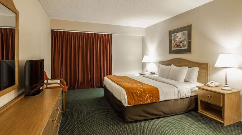 <b>Super 8 Cherokee Room</b>. Images powered by <a href="https://iceportal.shijigroup.com/" title="IcePortal" target="_blank">IcePortal</a>.