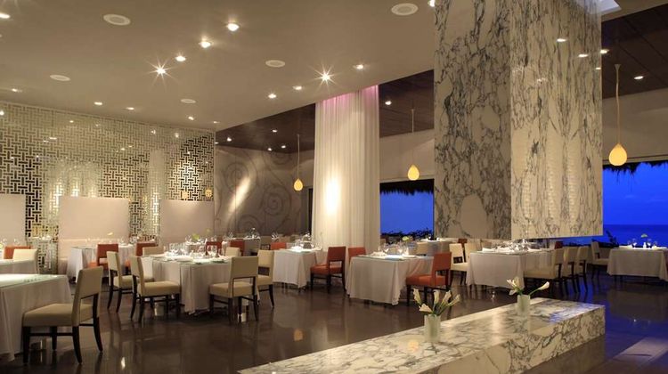Grand Class at Grand Velas Riviera Maya Restaurant
