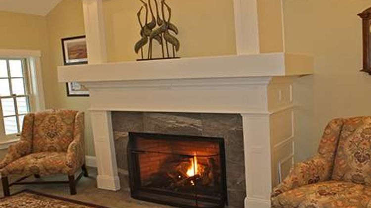 Publick House Historic Inn Other