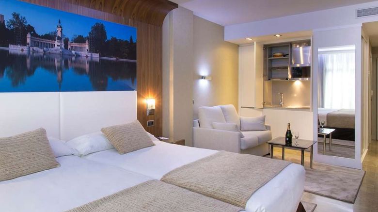 <b>Hotel VP Jardin de Recoletos Room</b>. Images powered by <a href="https://iceportal.shijigroup.com/" title="IcePortal" target="_blank">IcePortal</a>.