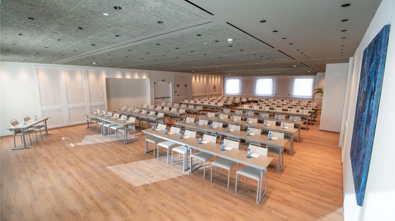 <b>Jardin Metropolitano Ballroom</b>. Images powered by <a href="https://iceportal.shijigroup.com/" title="IcePortal" target="_blank">IcePortal</a>.