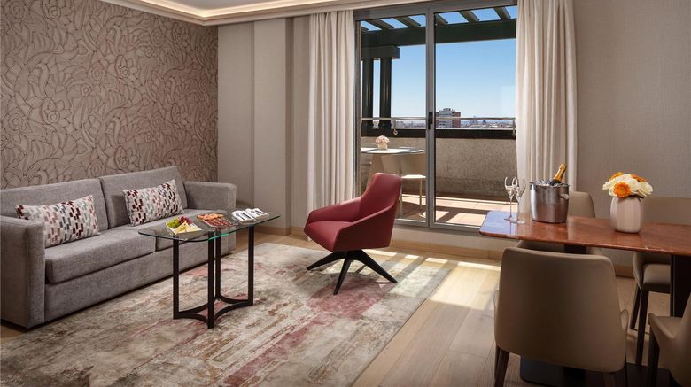 <b>Jardin Metropolitano Suite</b>. Images powered by <a href="https://iceportal.shijigroup.com/" title="IcePortal" target="_blank">IcePortal</a>.