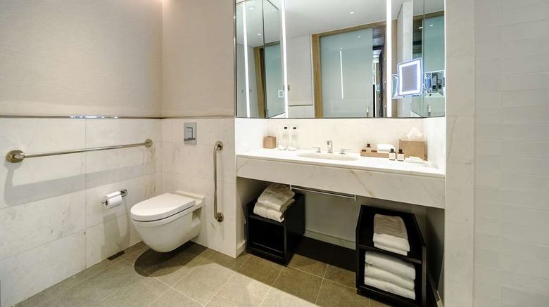 <b>Grand Hyatt Bogota Room</b>. Images powered by <a href="https://iceportal.shijigroup.com/" title="IcePortal" target="_blank">IcePortal</a>.