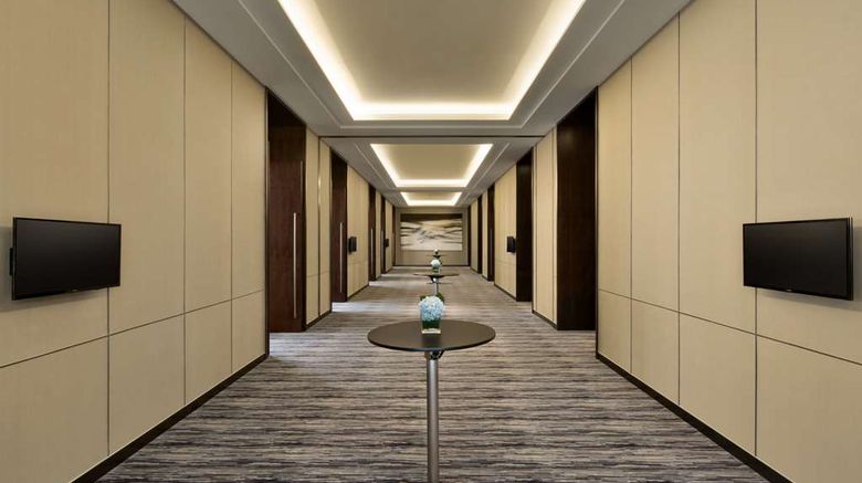 <b>Hyatt Place Shanghai New Hongqiao Meeting</b>. Images powered by <a href="https://iceportal.shijigroup.com/" title="IcePortal" target="_blank">IcePortal</a>.