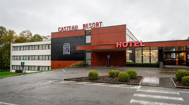 Hotel Casteau Resort Exterior