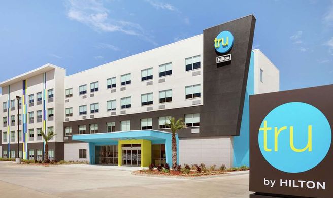 Tru by Hilton Lake Charles Exterior