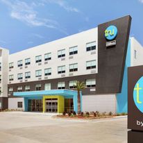Tru by Hilton Lake Charles